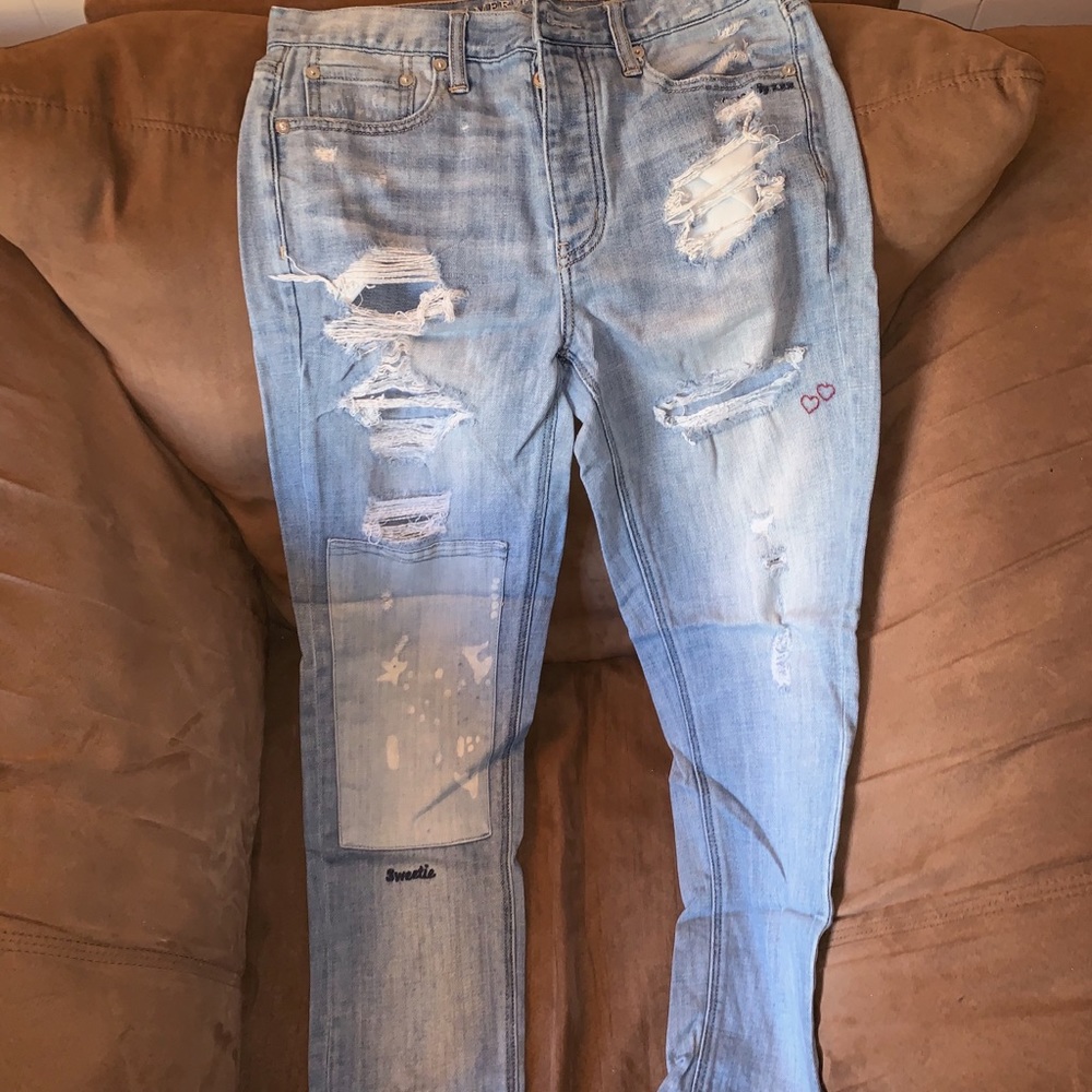American Eagle Mom Jeans